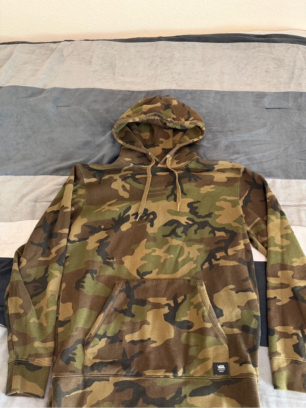 Vans Men’s Camo Pullover Hoodie - Green & Brown Woodland